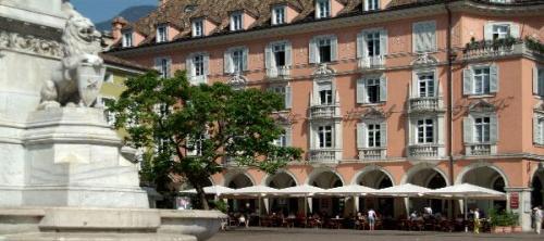 Bed Breakfast Hotels In Bolzano Best Rates Reviews Photos