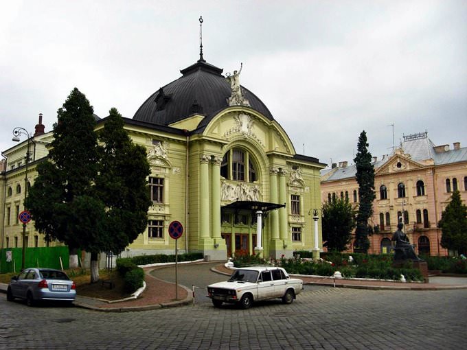 Chernivtsi, Ucrânia Chernivtsi, Ucrânia