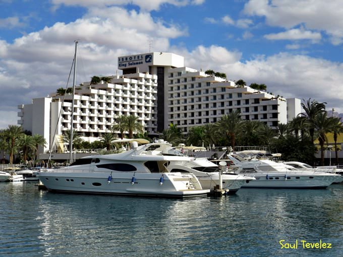 Yates - Yachts