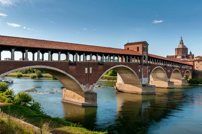 Pavia
