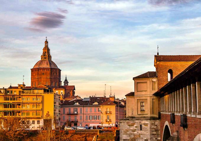 Pavia
