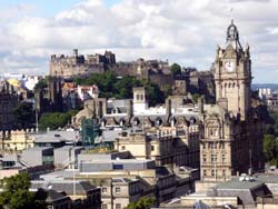 Edinburgh panorama - popular sightseeings in Edinburgh