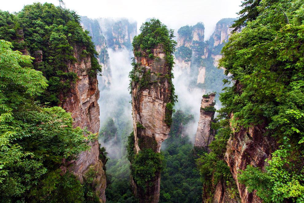 Zhangjiajie National Forest Park Series Fabulous Nooks Of The World With Striking Colorful Shades
