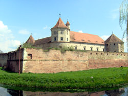 Замок Фэгэраш, Румыния