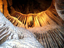 Jewel Cave, USA