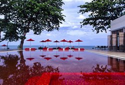 Красный бассейн, Таиланд