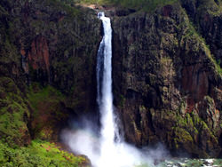 Водопад Уолламан , Wallaman Falls, Австралия