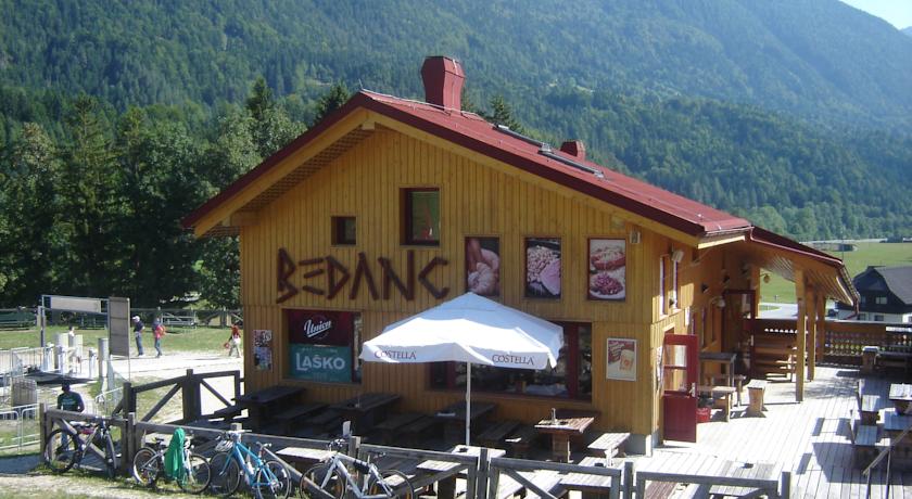 Подъем на машине на Kranjska Gora Словения