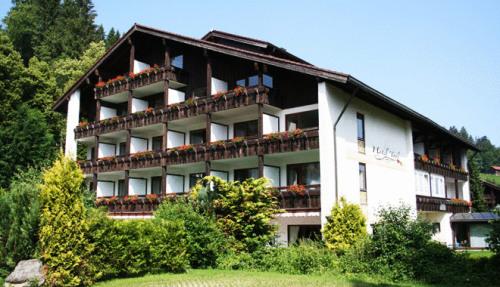 Отель Hotel Tyrol