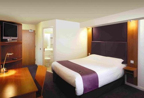 Hotel Premier Inn Milton Keynes East (Willen Lake)