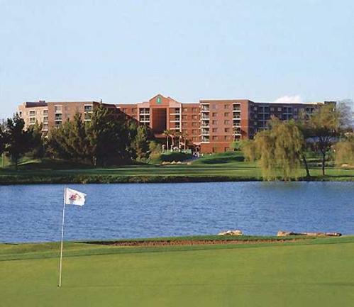 Отель Embassy Suites Phoenix - Scottsdale