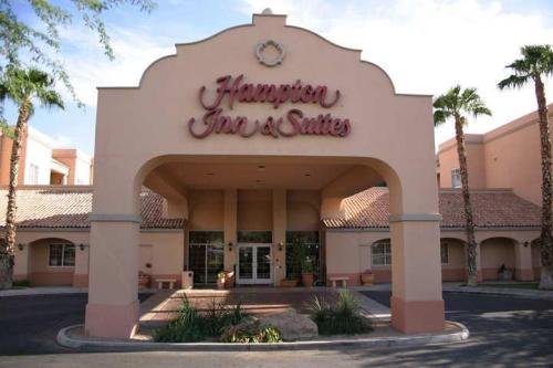 Отель Hampton Inn & Suites Scottsdale