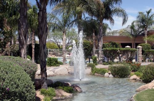 Отель Scottsdale Links Resort